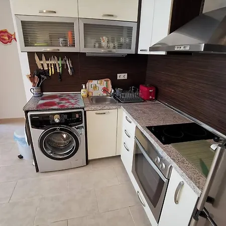 Apartment Homely, 2 Bed Apt, 4* Vineyards *